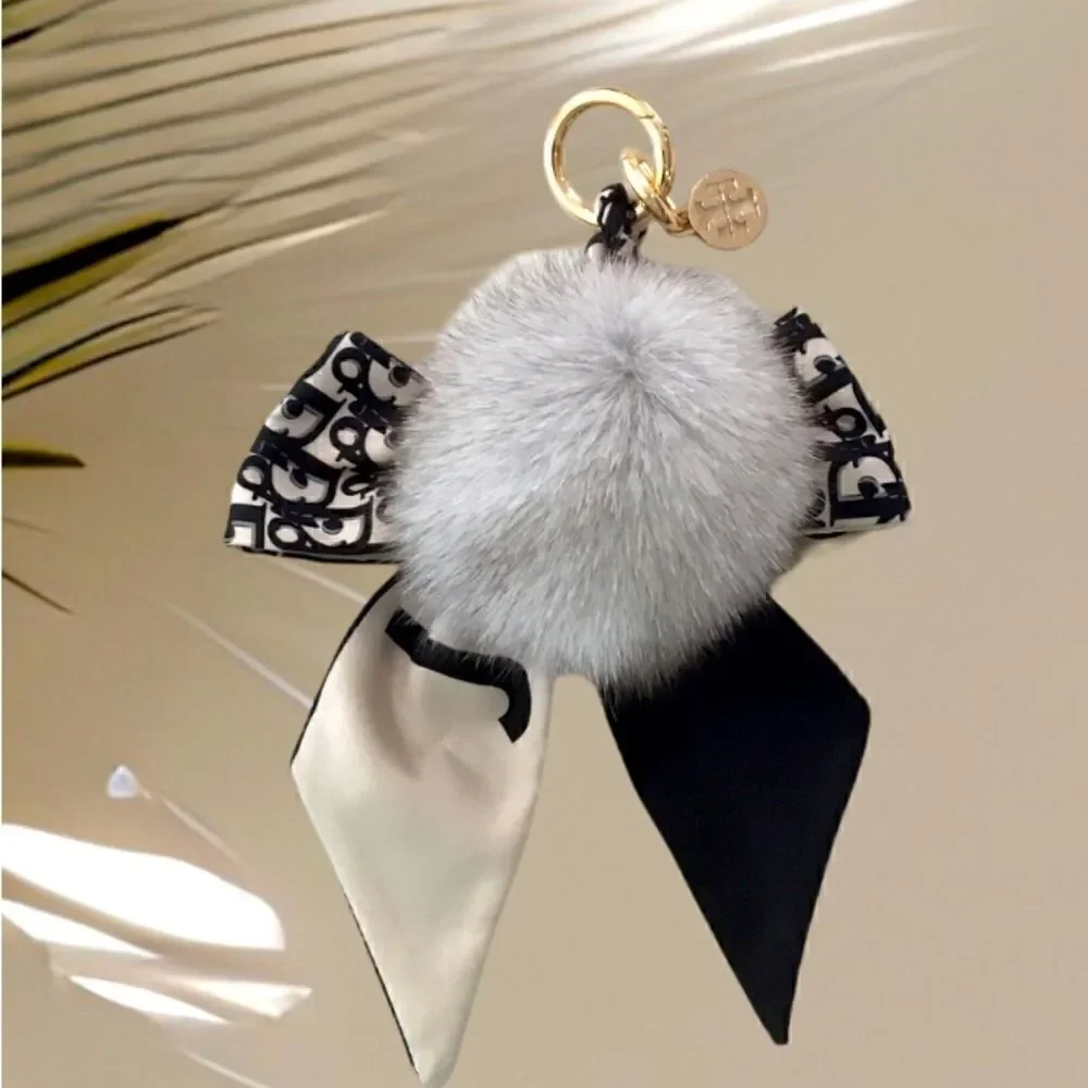TORY BURCH KEY RING FOX FUR SILKY BOW